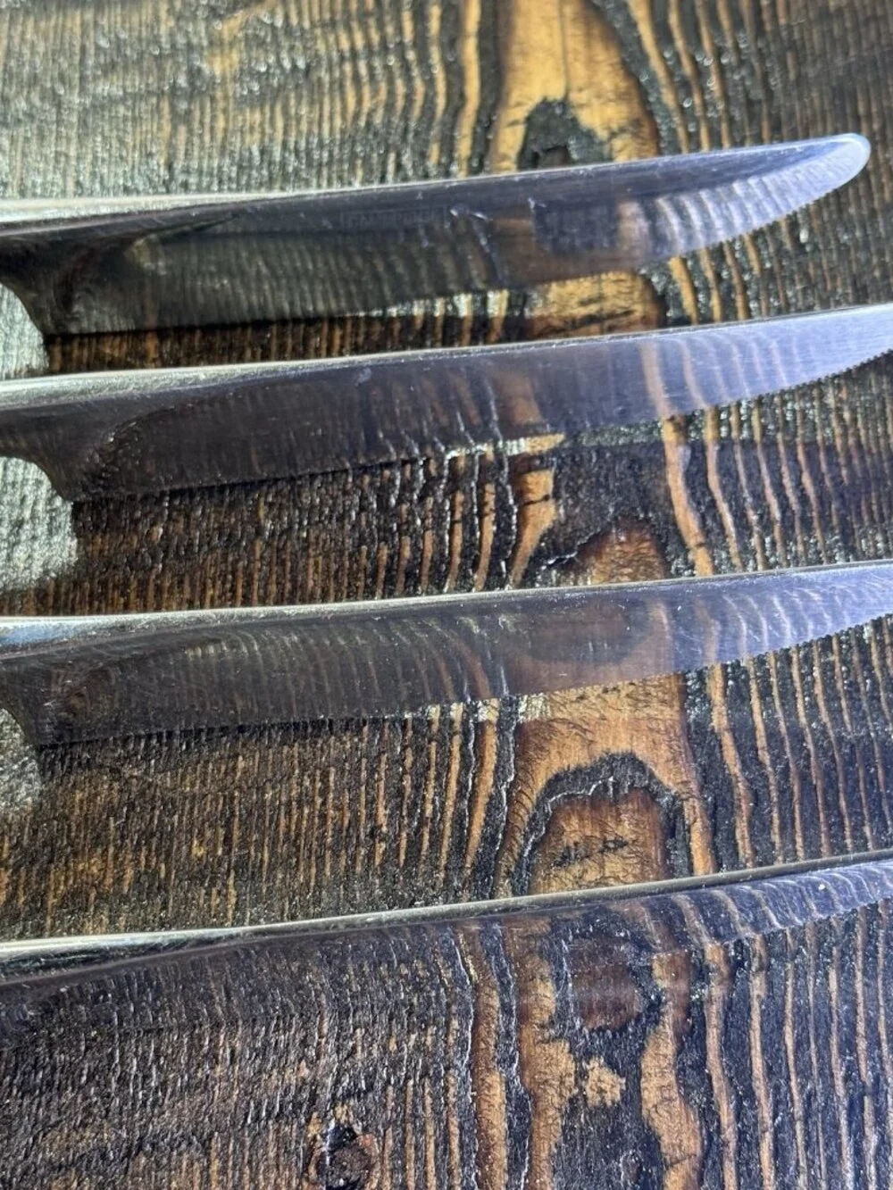 Set Of 4‎ Modern Stainless Knives - Standing Knife - Heavy Weight Dinner Knife